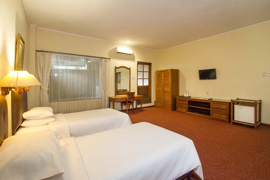 BALI BUNGALOW 3*,  